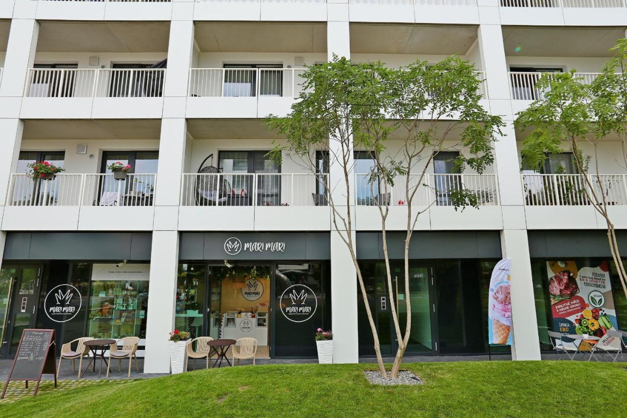 Modern Apartment Near The City Centre Urban Братислава Екстериор снимка